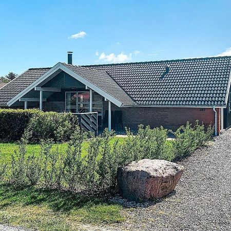 10 Person Holiday Home In Juelsminde Sonderby  Zewnętrze zdjęcie