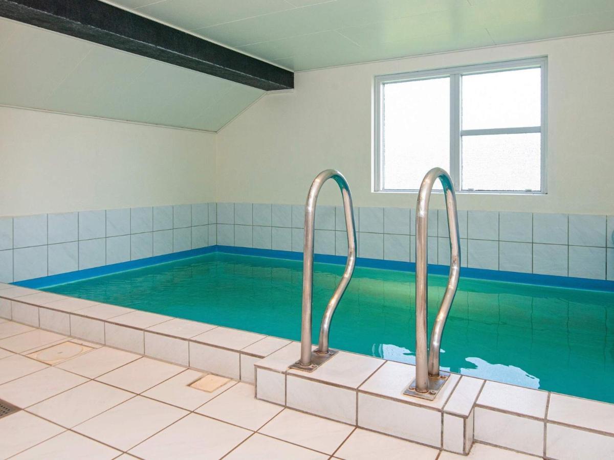 10 Person Holiday Home In Juelsminde Sonderby  Zewnętrze zdjęcie