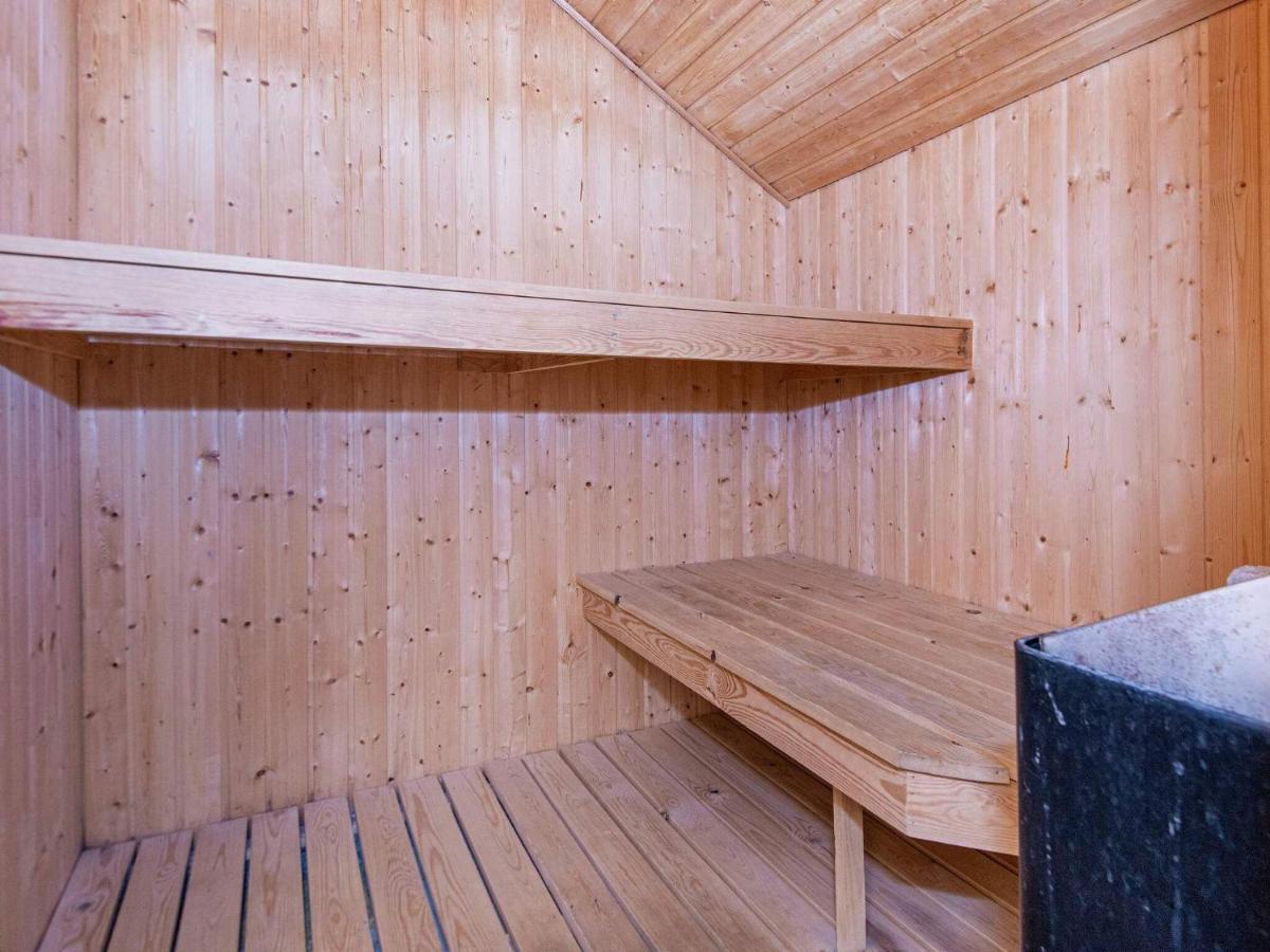 10 Person Holiday Home In Juelsminde Sonderby  Zewnętrze zdjęcie
